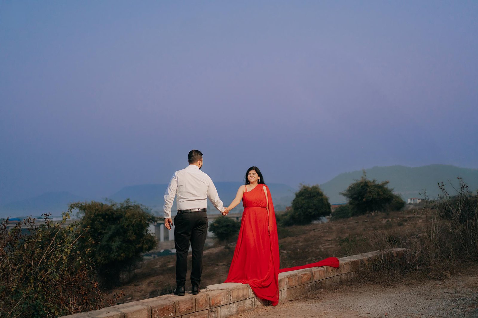 Pre-wedding photograph by The Silver Frame Studio