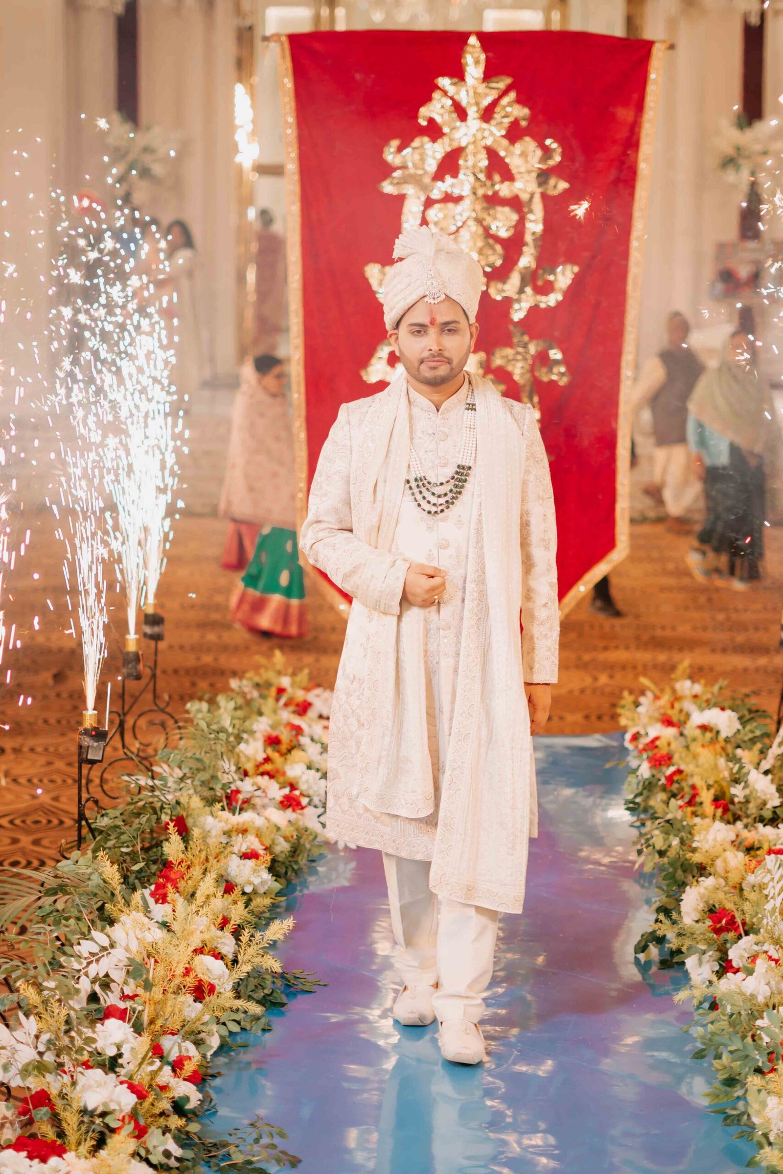 Wedding photograph of Krishna & Dhruvika by The Silver Frame Studio